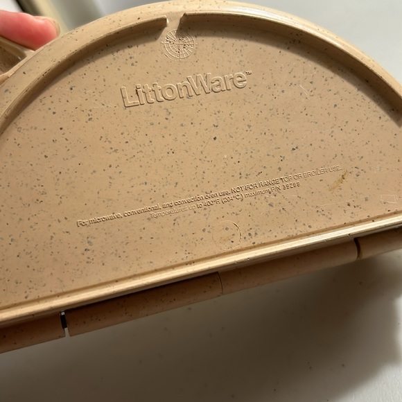 Vintage Littonware Omelette Maker Egg Food Kitchenware Accessory Microwave - Picture 7 of 7